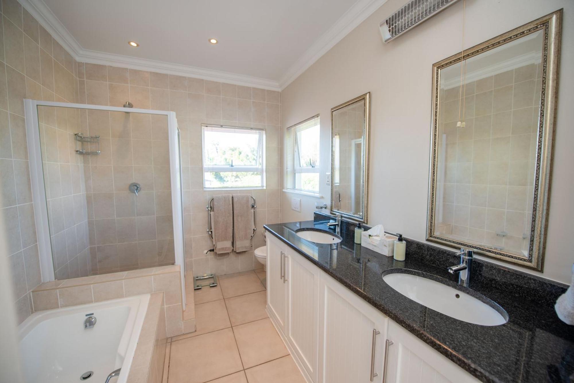 Lovely 2 Bedroom Rental Unit With Exquisite Views Plettenberg Bay Eksteriør bilde